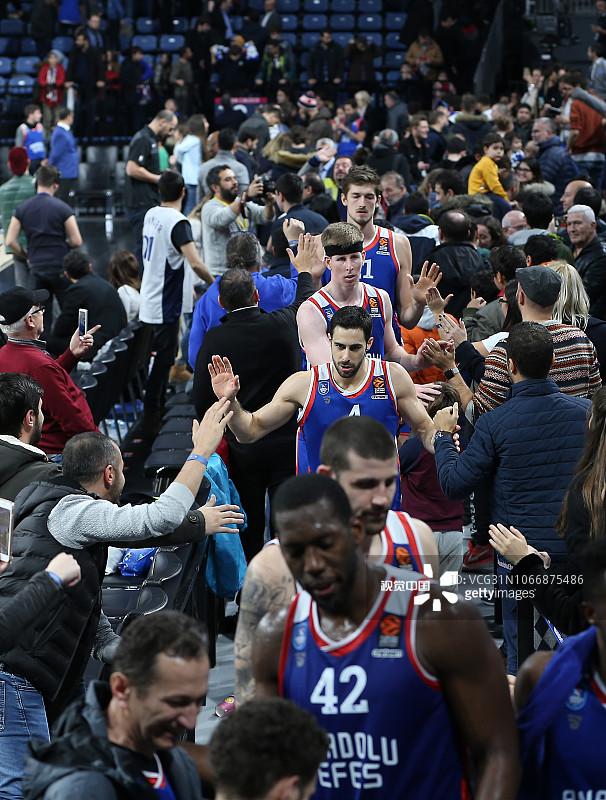 外媒：谢菲联、美因茨等多家俱乐部有意韩国国脚边卫薛英佑（外媒称多家俱乐部看中韩国国脚边卫薛英佑，谢菲联与美因茨在列）