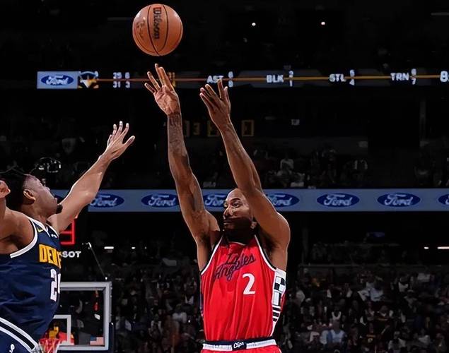 华夏幸福旧将许小龙：李铁指导业务能力很强，带队特别细致（前华夏幸福球员许小龙：李铁教练业务过硬，执教尤为细致）