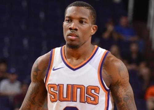 斯基拉：伊尔迪兹要求600万欧年薪，尤文可能报价500万加奖金（斯基拉：伊尔迪兹索要600万欧年薪，尤文或给500万欧+奖金）