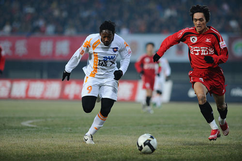 斯特拉马乔尼：如果恩里克连替补都上不了，那就说明他要走了（斯特拉马乔尼：若恩里克连替补席都坐不上，就意味着他将离队）