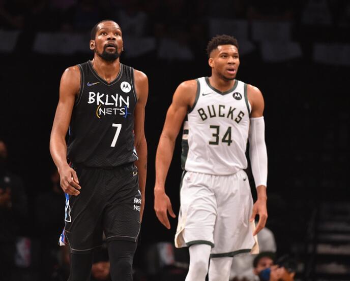 卡莱尔：内姆布哈德遭遇右大腿挫伤，将缺席今天的比赛（卡莱尔称内姆布哈德右大腿挫伤，今日将缺阵）