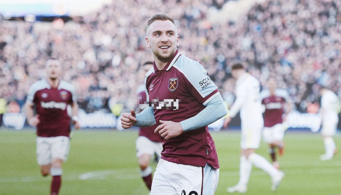 伤愈复出，卡瓦尼时隔两个月再次代表博卡出场并打进一粒点球（伤愈回归，卡瓦尼阔别两月再披博卡战袍，点射破门）