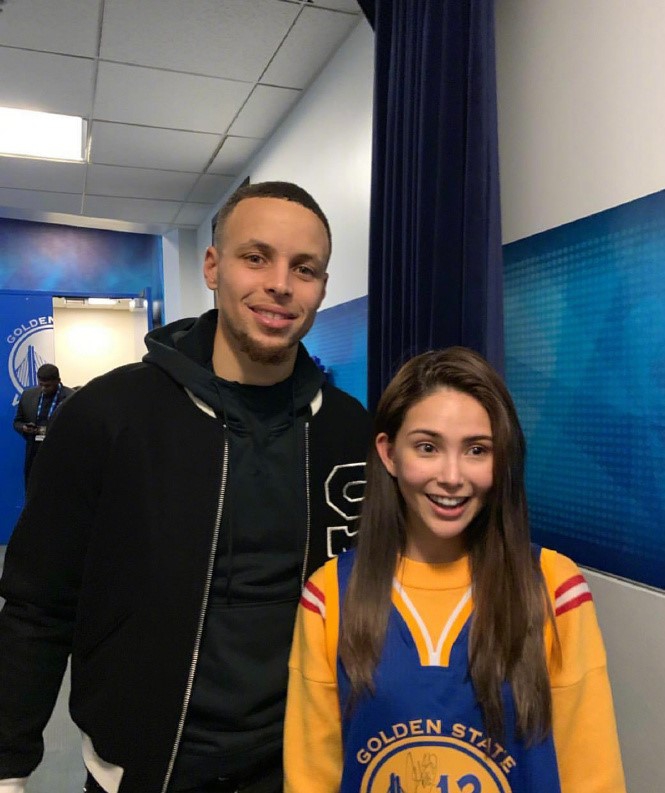 世体：皇马过度依赖库尔图瓦和姆巴佩，其余球员表现平平（世体：皇马对库尔图瓦和姆巴佩依赖过深，其余球员缺少亮点）