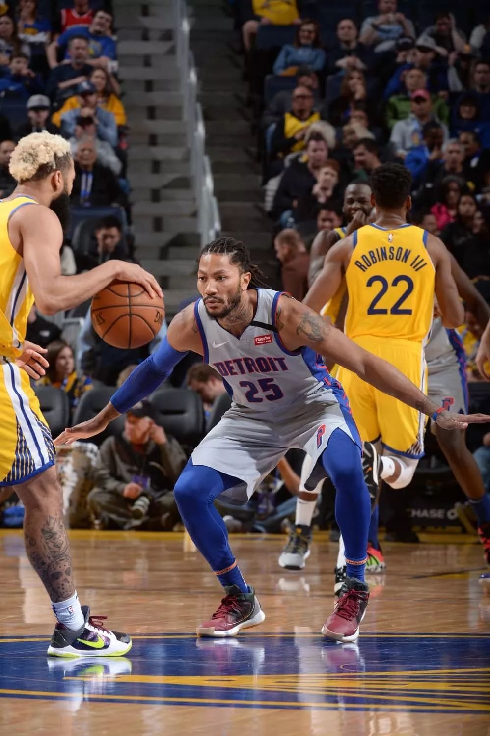 孔蒂：我和球员彼此联结深厚，这场胜利是全员努力的结果（孔蒂：我与球员感情深厚，这场胜利归功于全队的努力）