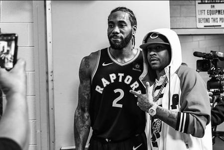 于帕：合同问题不会影响我；坎特让法国队的防守更有保障（于帕：合同状况不影响我；坎特令法国防线更稳固）